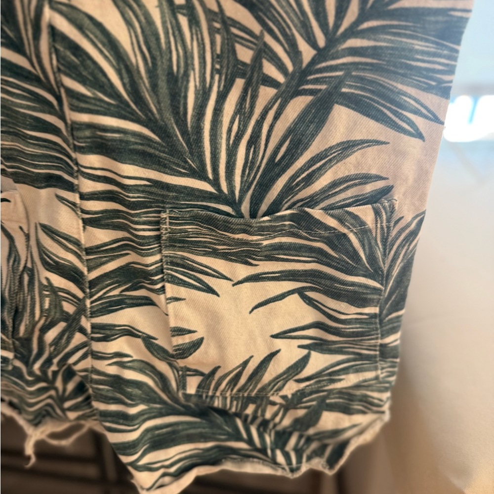 Show Me Your Mumu Denim Romper - Tropical Print - Picture 4 of 5